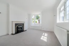 Updown Hill, Windlesham, GU20 photo 3