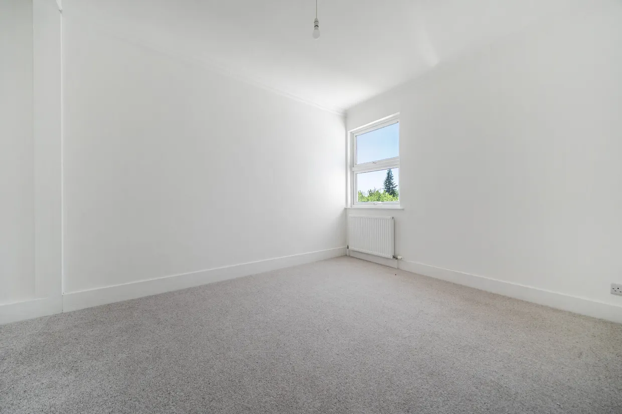 Updown Hill, Windlesham, GU20 photo 9