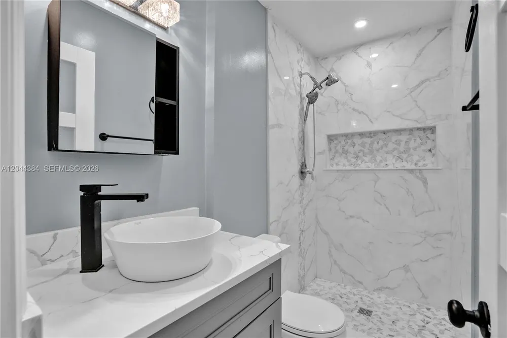 611 SW 76th Terrace, North Lauderdale, FL 33068