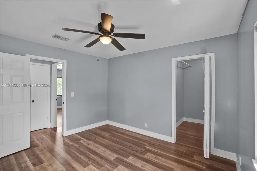 611 SW 76th Terrace, North Lauderdale, FL 33068