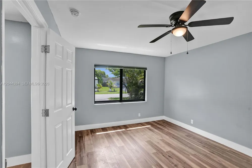 611 SW 76th Terrace, North Lauderdale, FL 33068