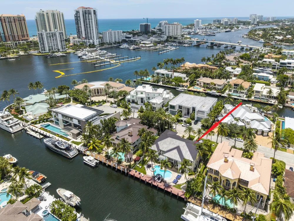 7 Pelican Dr, Fort Lauderdale, FL 33301