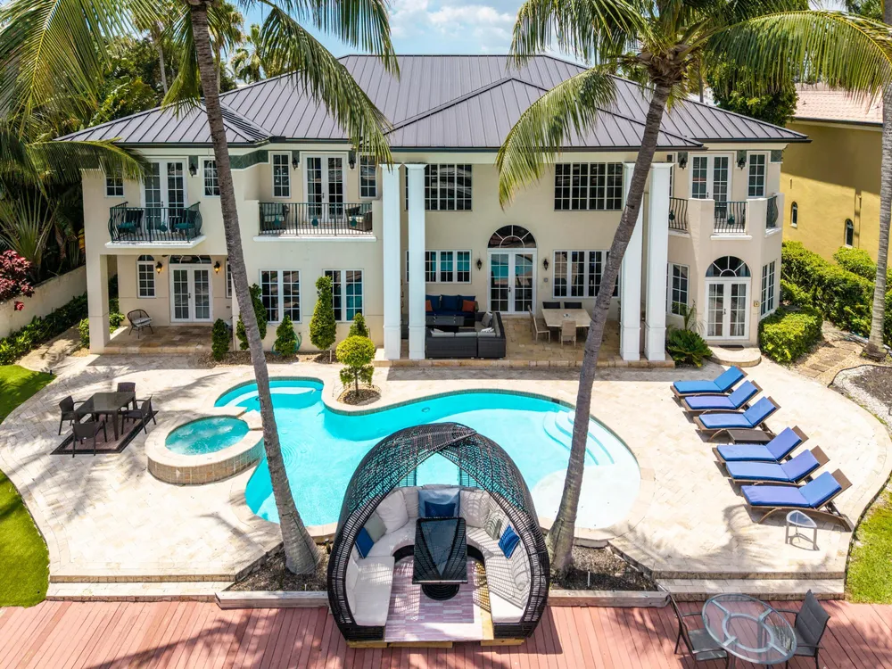 7 Pelican Dr, Fort Lauderdale, FL 33301