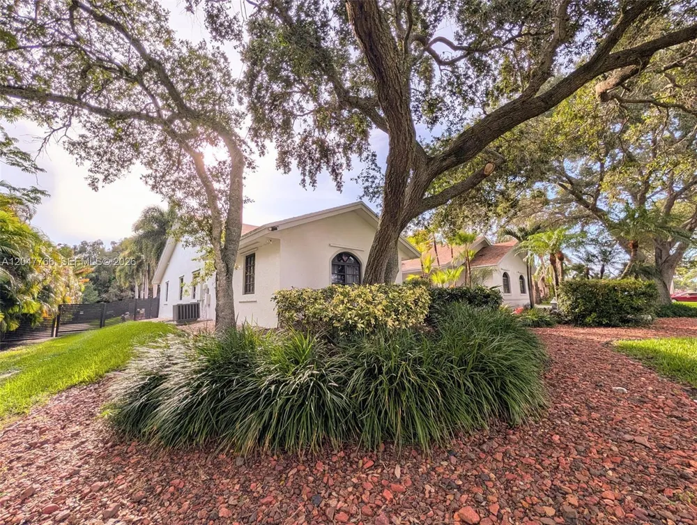5131 SW 201st Terrace, Southwest Ranches, FL 33332