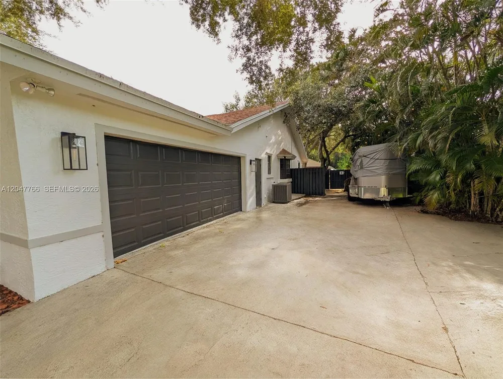 5131 SW 201st Terrace, Southwest Ranches, FL 33332