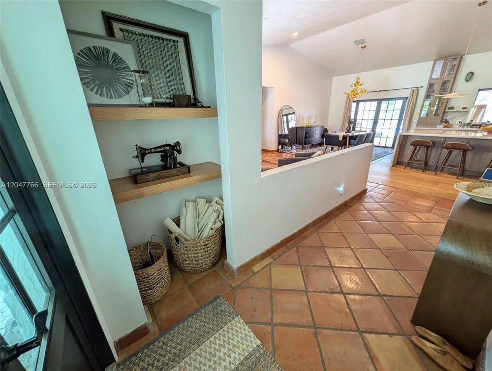 5131 SW 201st Terrace, Southwest Ranches, FL 33332