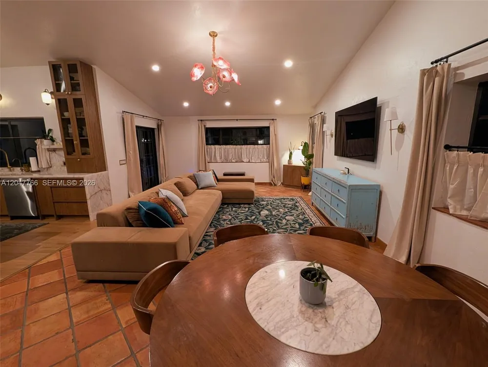 5131 SW 201st Terrace, Southwest Ranches, FL 33332