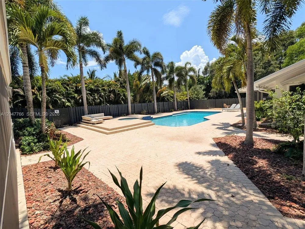 5131 SW 201st Terrace, Southwest Ranches, FL 33332