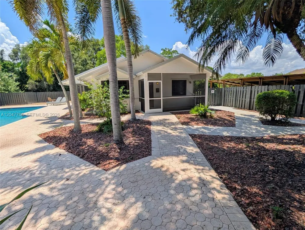 5131 SW 201st Terrace, Southwest Ranches, FL 33332