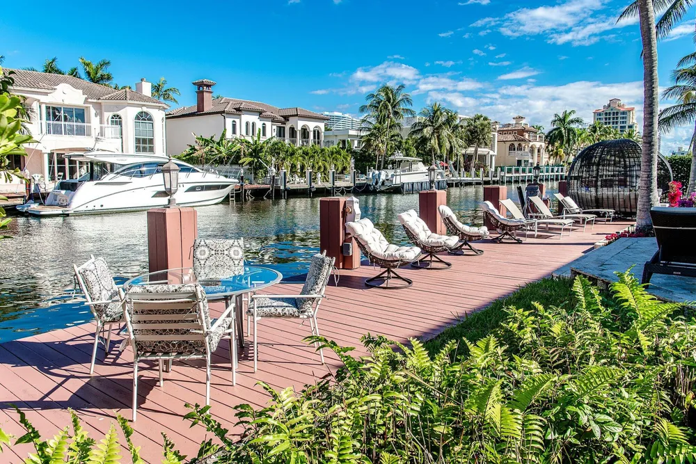7 Pelican Dr, Fort Lauderdale, FL 33301