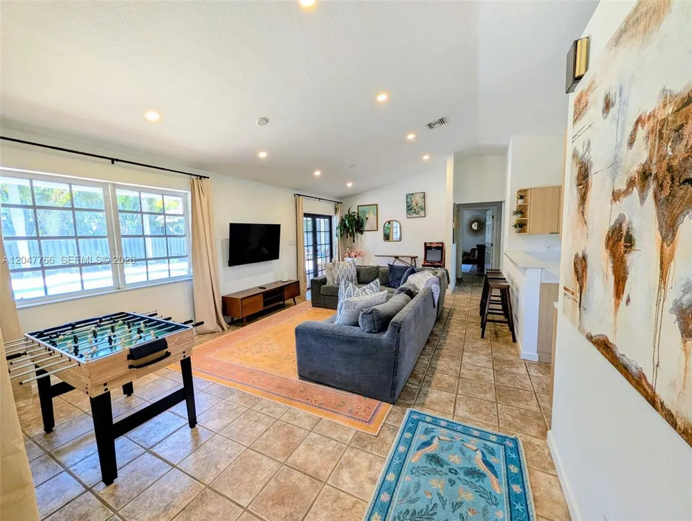 5131 SW 201st Terrace, Southwest Ranches, FL 33332