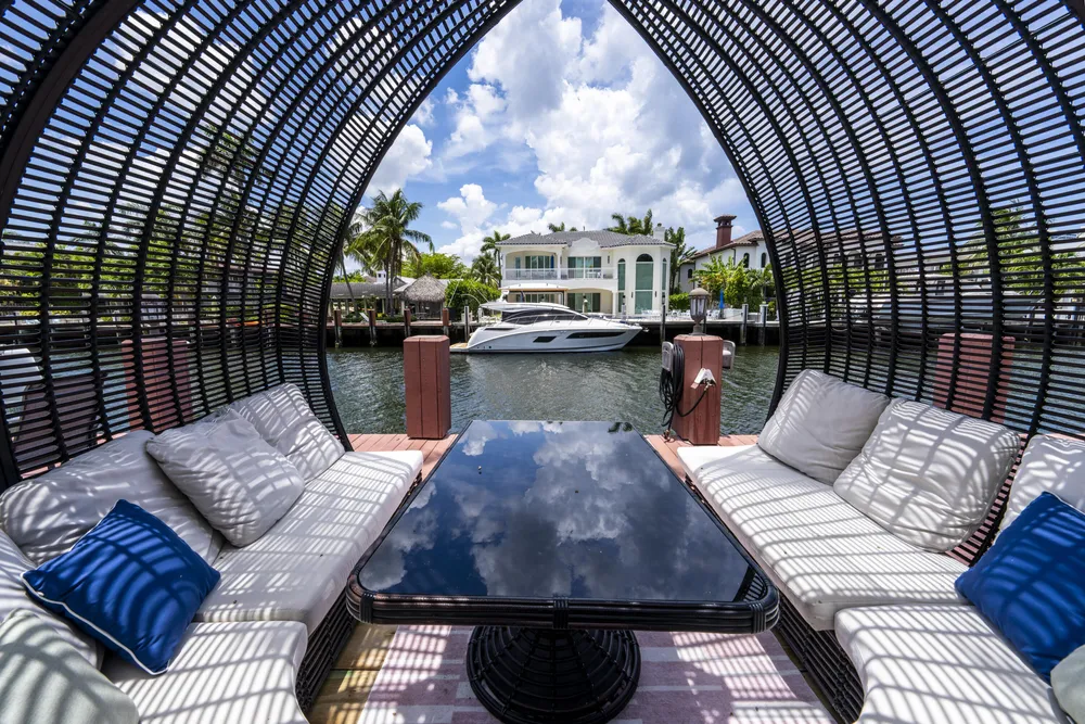 7 Pelican Dr, Fort Lauderdale, FL 33301
