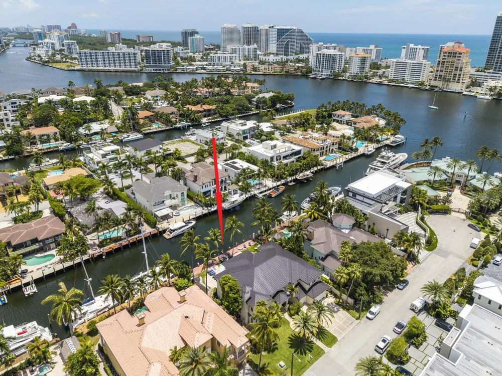7 Pelican Dr, Fort Lauderdale, FL 33301