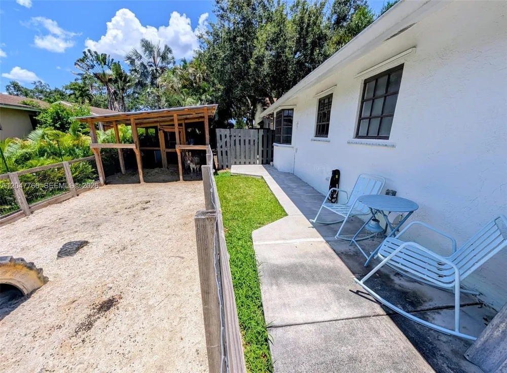 5131 SW 201st Terrace, Southwest Ranches, FL 33332