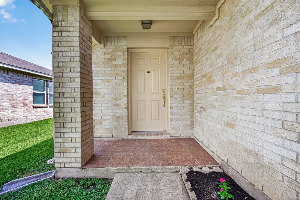 5631 Eagle Landing, Houston, TX 77085