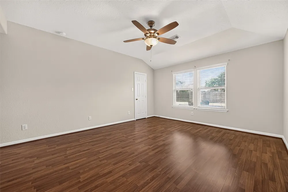 5631 Eagle Landing, Houston, TX 77085