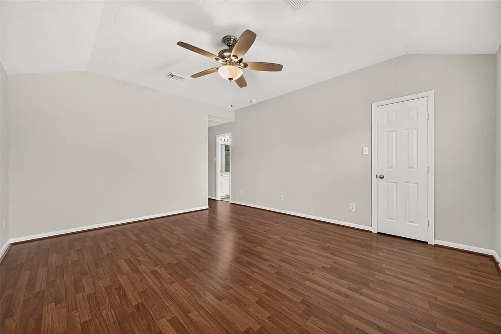 5631 Eagle Landing, Houston, TX 77085