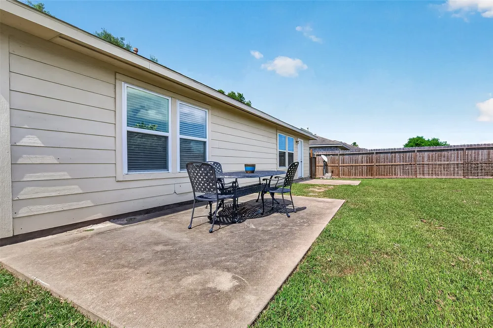 5631 Eagle Landing, Houston, TX 77085