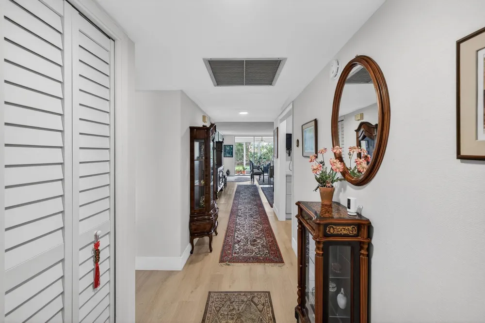 3200 N Course Ln, Pompano Beach, FL 33069