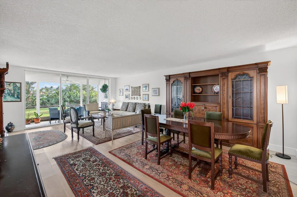 3200 N Course Ln, Pompano Beach, FL 33069
