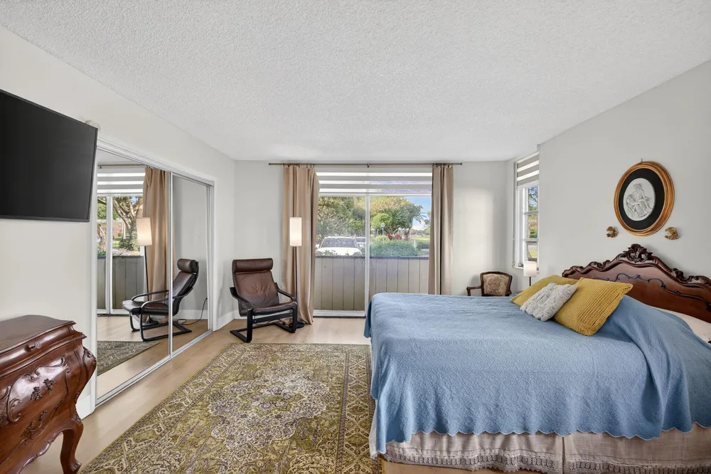 3200 N Course Ln, Pompano Beach, FL 33069