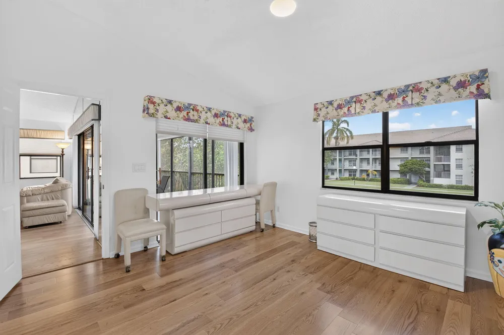 10039 53rd Way S, Boynton Beach, FL 33437