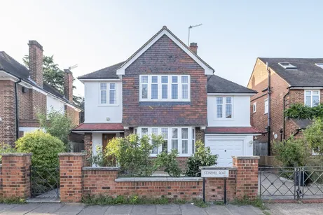 Stonehill Road, London, SW14
