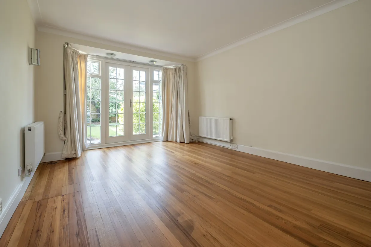 Stonehill Road, London, SW14 photo 4