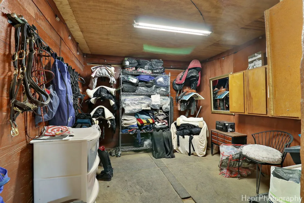 23 W County Line Rd, Barrington Hills, IL 60010