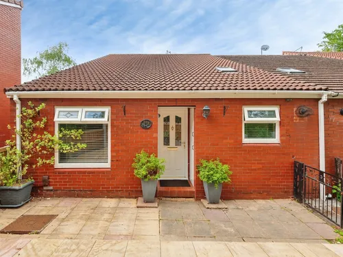 Stonelea, Windmill Hill, Runcornphoto