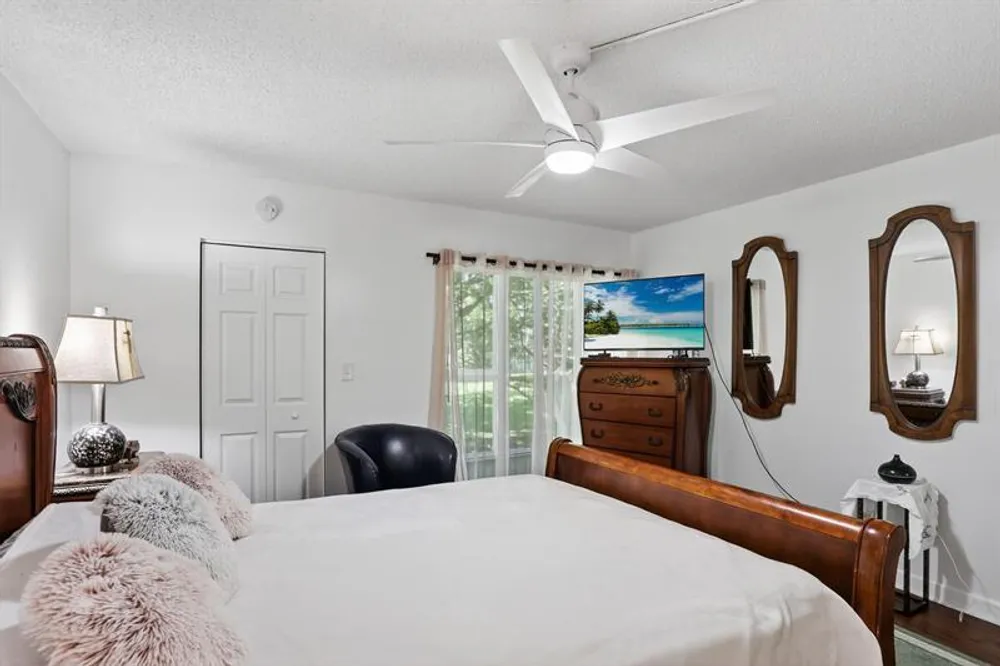 2403 Antigua Circle, Coconut Creek, FL 33066