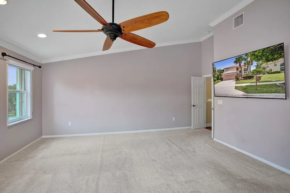 7553 Sally Lyn Ln, Lake Worth Beach, FL 33467