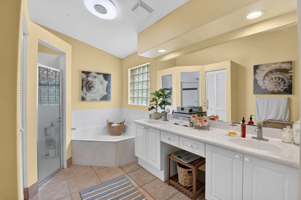 6405 Sand Hills Circle, Lake Worth Beach, FL 33463
