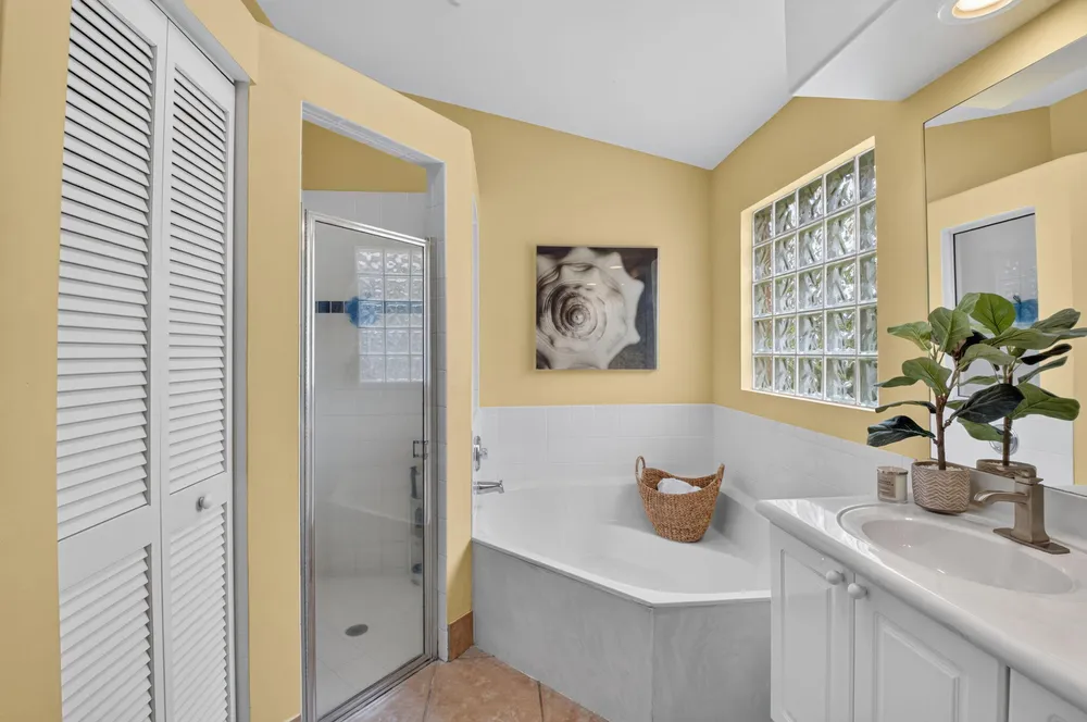 6405 Sand Hills Circle, Lake Worth Beach, FL 33463