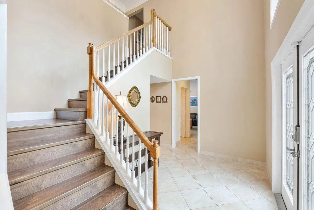 3904 Sanctuary Dr, Coral Springs, FL 33065