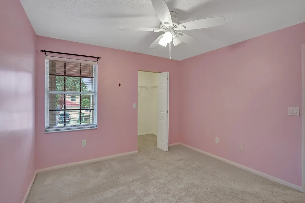 7553 Sally Lyn Ln, Lake Worth Beach, FL 33467