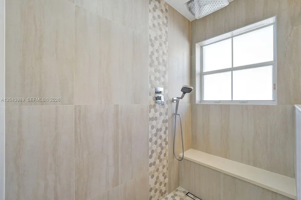 14003 N Cypress Cove Cir, Davie, FL 33325