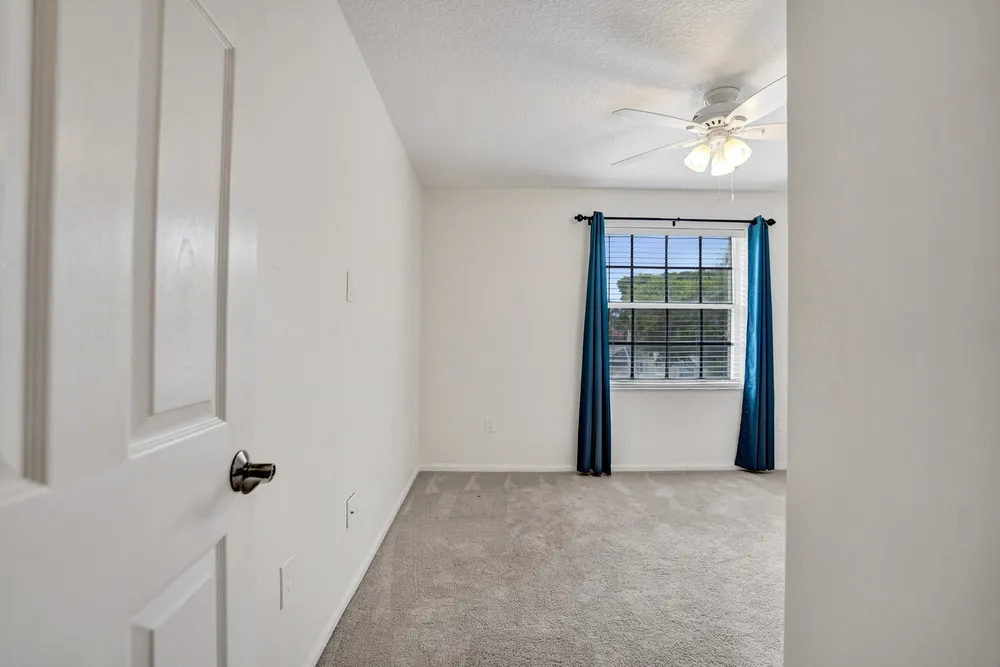 7553 Sally Lyn Ln, Lake Worth Beach, FL 33467
