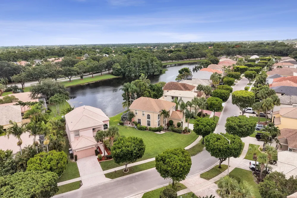 7553 Sally Lyn Ln, Lake Worth Beach, FL 33467