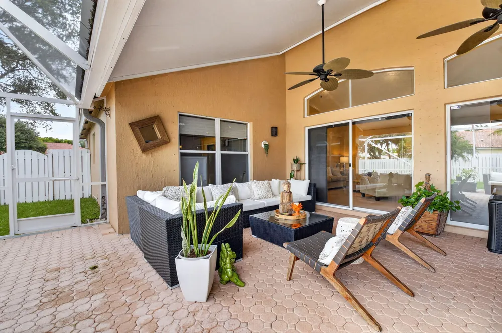 6405 Sand Hills Circle, Lake Worth Beach, FL 33463