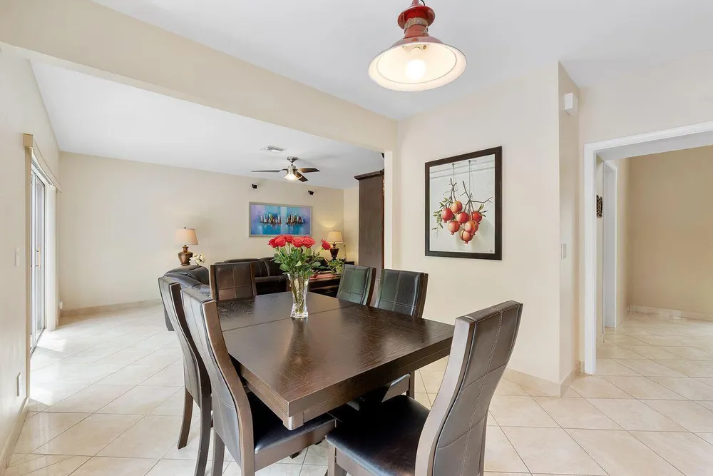 3904 Sanctuary Dr, Coral Springs, FL 33065