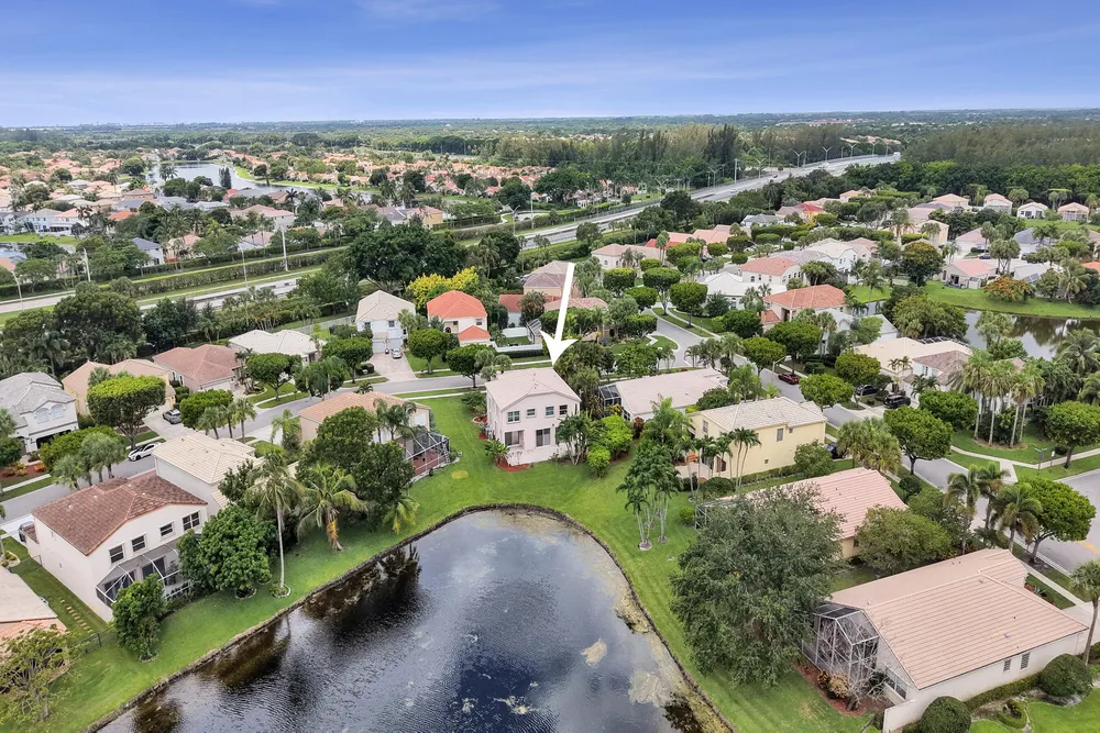 7553 Sally Lyn Ln, Lake Worth Beach, FL 33467