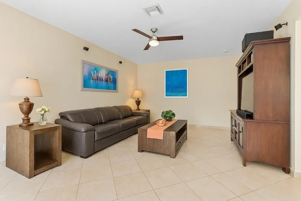 3904 Sanctuary Dr, Coral Springs, FL 33065