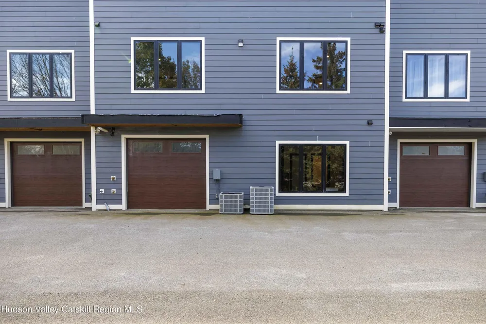 292 South St, Windham, NY 12496