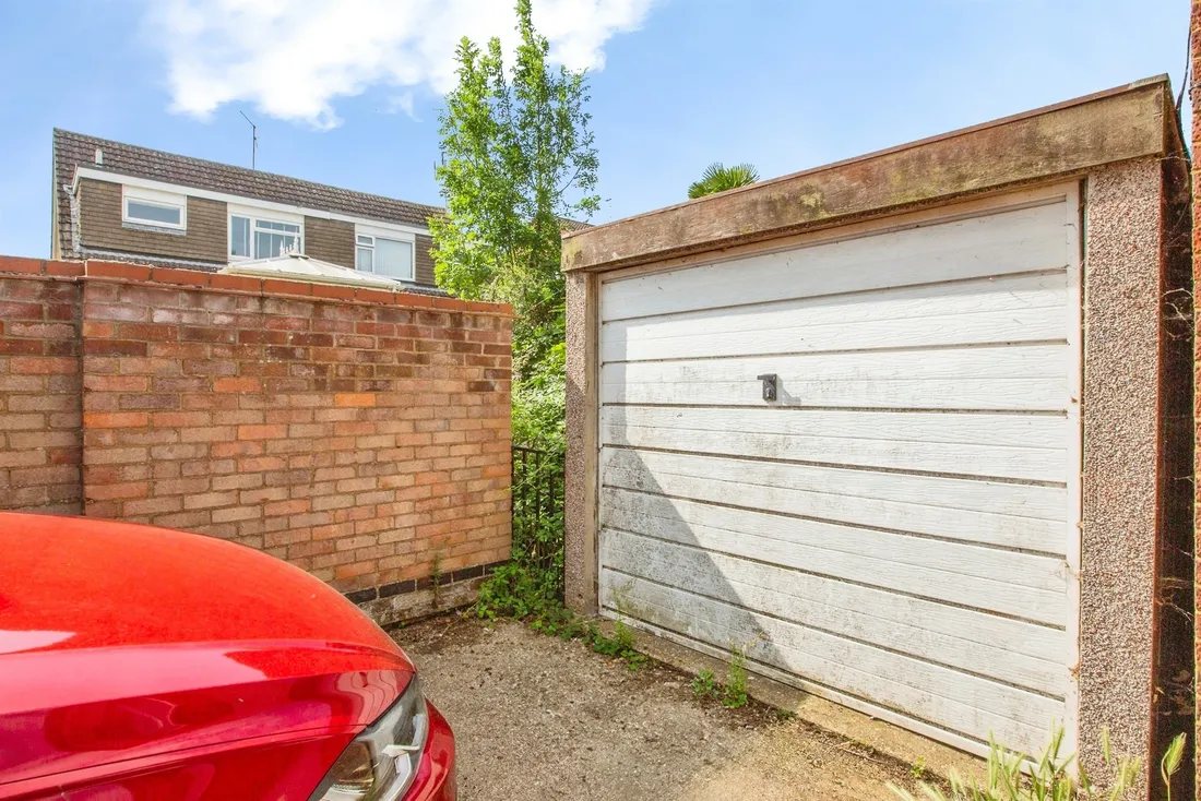Property photo 11