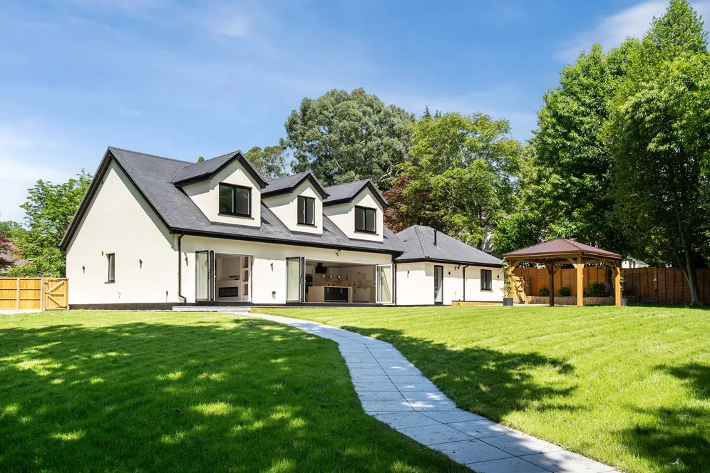 The Paddock, Haslemere, GU27 photo 10