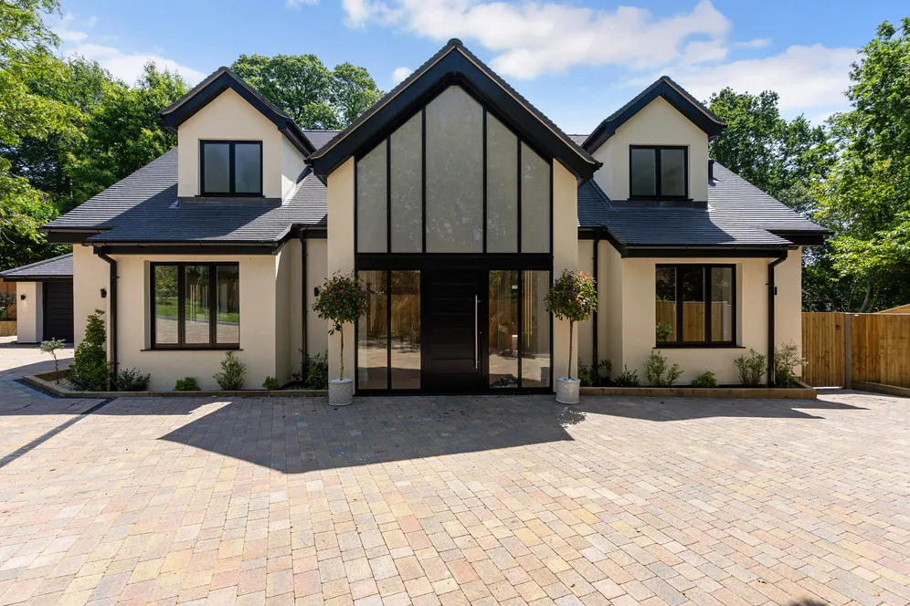 The Paddock, Haslemere, GU27 photo 19