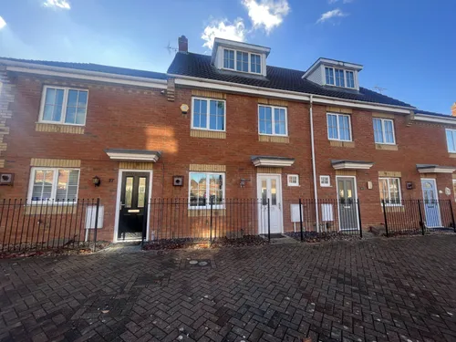 Vale Drive, Hampton Vale, PETERBOROUGHphoto