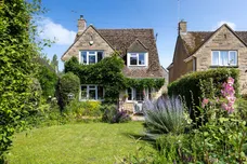 Down Ampney, Cirencester, GL7 photo 1