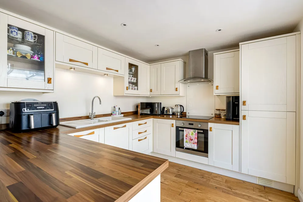 Down Ampney, Cirencester, GL7 photo 5